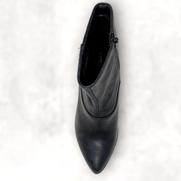 *NIB* CHASE AND CHLOE Justine Side
RhinestoneTassel Western Boot -‎ Size 7 - Picture 5 of 6